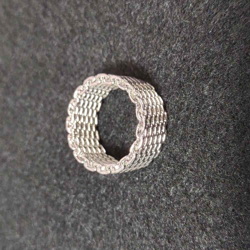 Mesh Link Ring - Picture 5 of 5